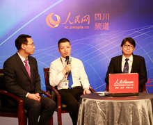 黃總接受人民網采訪
